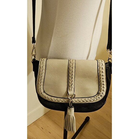 Coco + Carmen Pebbled Leather Convertible Crossbody Bag Tassel &Braided Detail - Picture 1 of 16